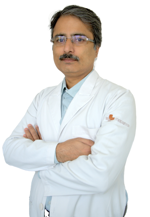 Dr. Rajneesh Kapoor